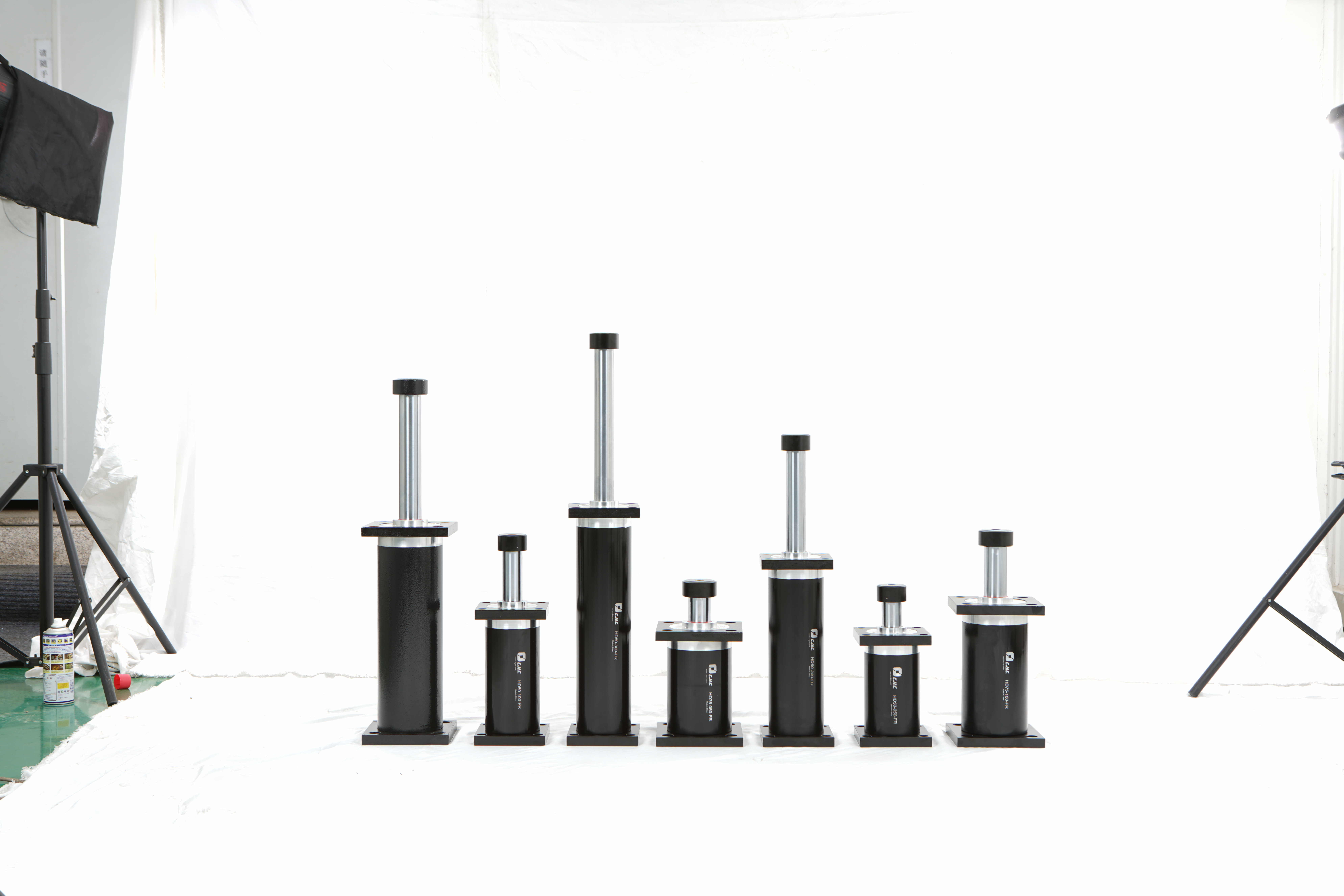 油壓緩沖器延長使用壽命需要注意什么