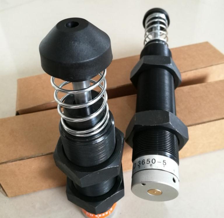 從比克電池與寧波方正合作看鋰電池生彈性膠泥緩沖器產(chǎn)中油壓緩沖器作用