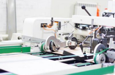 在提高鋰電池生產(chǎn)自動化生產(chǎn)中，油壓緩沖器必不可少